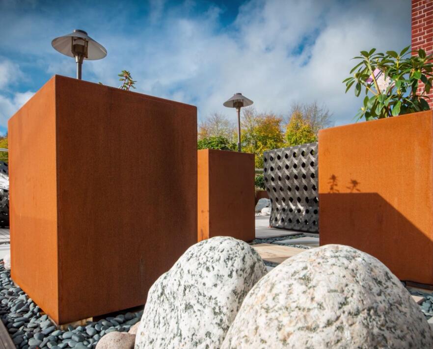 贡井锈钢板花箱